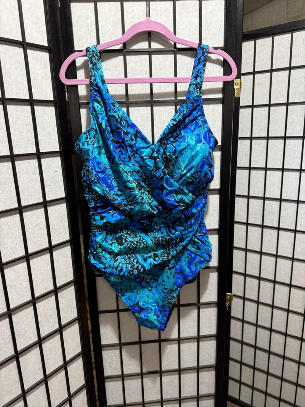 Kirklands Blue & Teal Abstract One-Piece Swimsuit Size 18